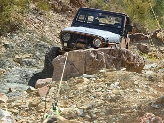 Tips to Winching Safely