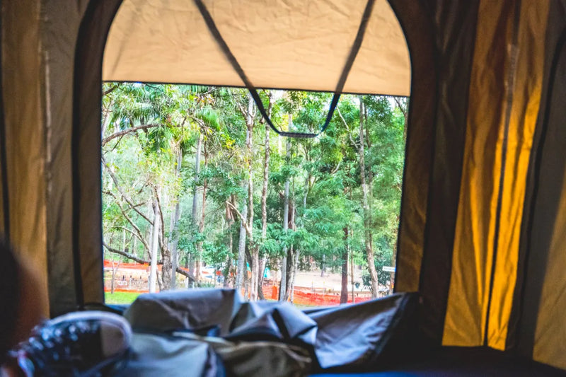 Boab Hard Shell Roof Top Tent with Roof Bars - Roof Top Tents