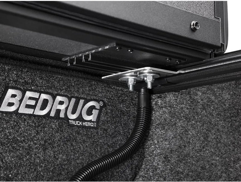 Extang Endure ALX Hard Folding Tonneau Cover | Chevrolet Silverado 2500HD (6’10) 2023 +