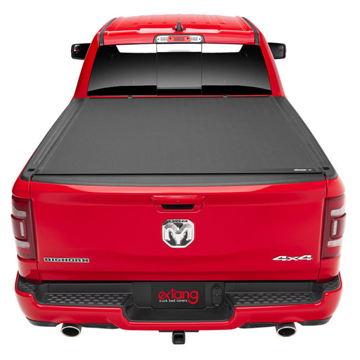 Extang Xceed Aluminium Hard Folding Truck Bed Tonneau Cover for Chevrolet / Isuzu / Jeep / Nissan / Ram / Volkswagen - Tonneau