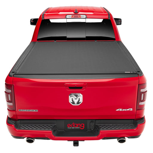 Extang Xceed Aluminium Hard Folding Truck Bed Tonneau Cover for Chevrolet / Isuzu / Jeep / Nissan / Ram / Volkswagen - Tonneau