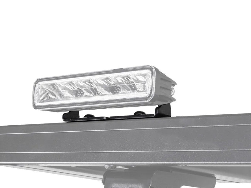 Front Runner 22 inch LED light bar on vehicle roof rack