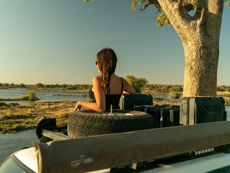 Front Runner Bat Wing/Manta Wing Awning Brackets - Awning Accessories