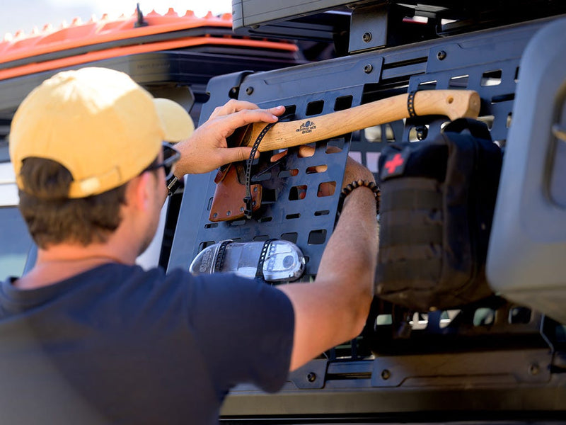 Front Runner Series Pro Bed Rack Side Molle Panel / 1400mm