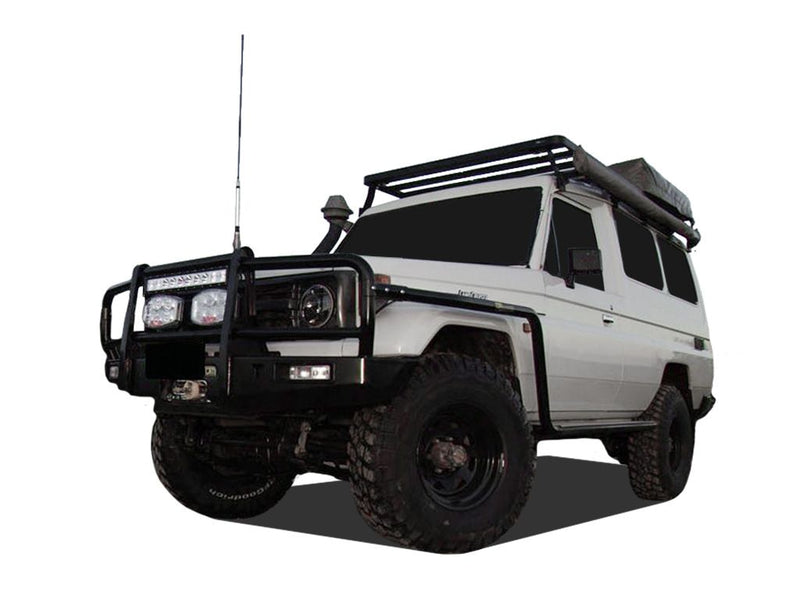 Rugged off-road vehicle with roof rack kit and roof rack for Toyota Land Cruiser 78
