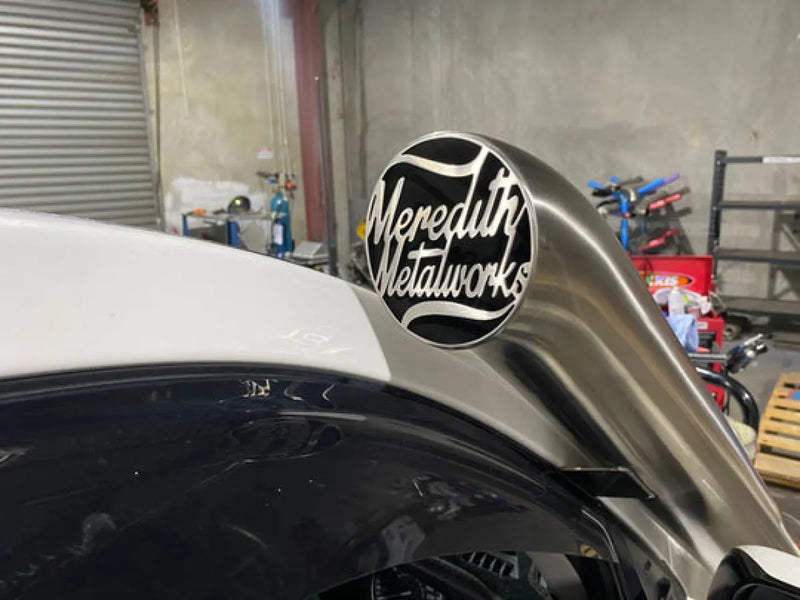 Stainless steel snorkel and car fender with Meredith Metalworks logo for Toyota Landcruiser
