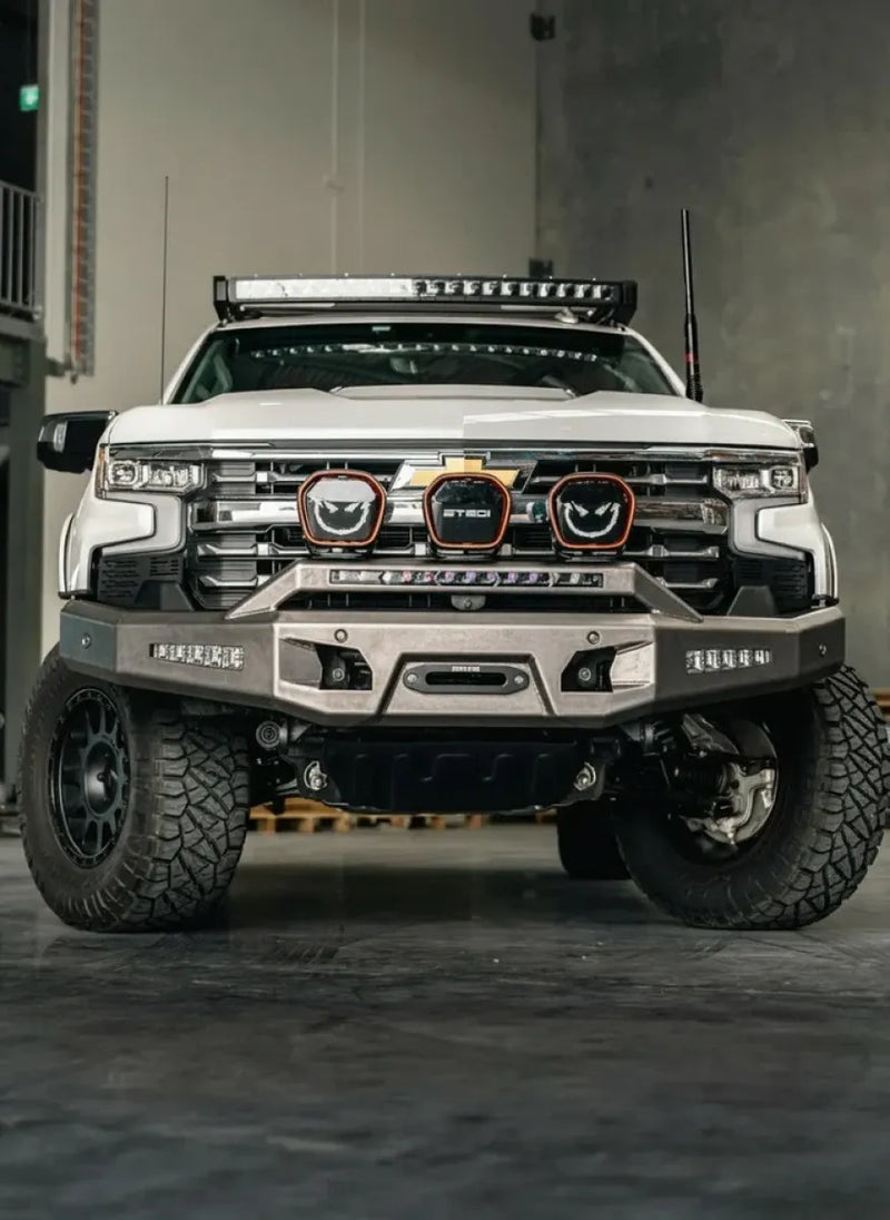 Outback Kitters Pre Runner Bar Chuck Series Raw for Chevrolet 1500 | 2019-2026