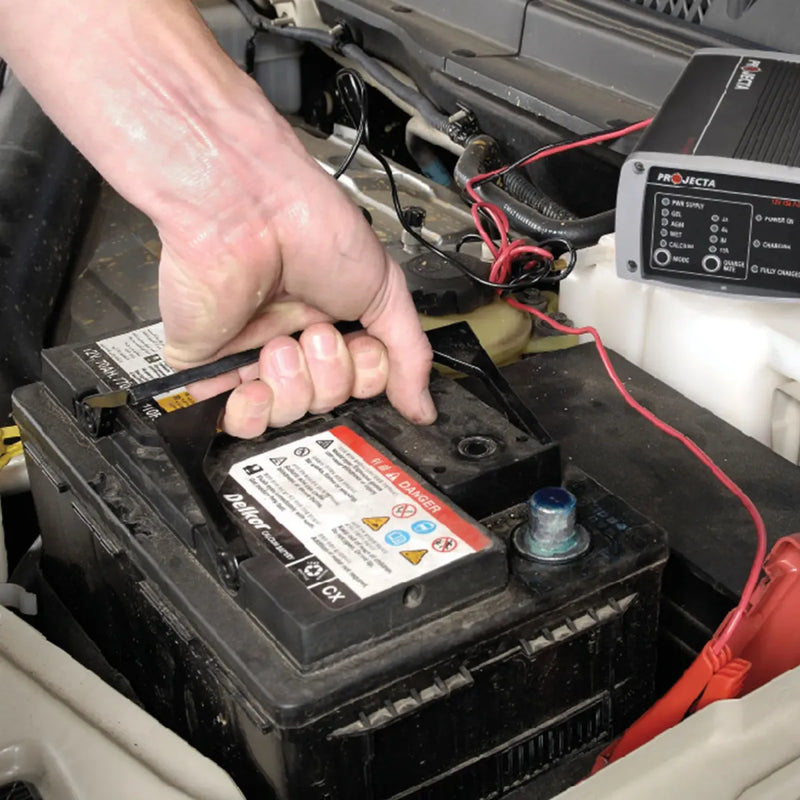 Projecta Intelli-Charge IC25 12V 25A 7 Stage Automatic Battery Charger