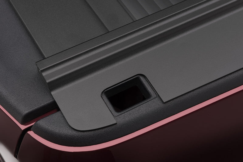 Retrax Electric Retractable Bed Cover for RAM 1500 DT 5’7’ Crew Cab w/out RAMBOX