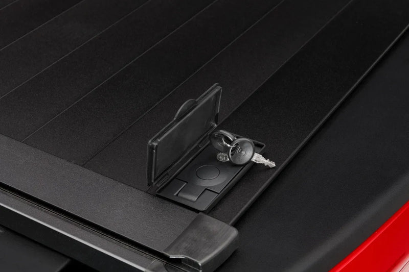 Retrax PowertraxONE XR Electric Polycarbonate Retractable Bed Cover for Chevrolet / Ford / Mazda / Isuzu / Nissan / Ram / Toyota /