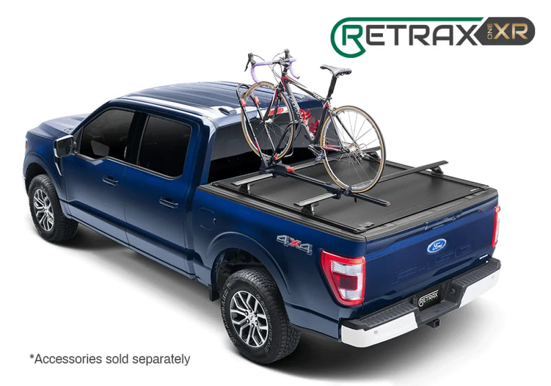 Retrax RETRAXONE XR Manual Retractable Bed Cover for RAM 1500 DT w/out Rambox