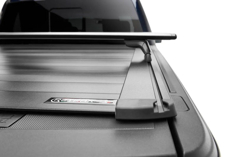RetraxONE XR Manual Polycarbonate Retractable Bed Cover for Chevrolet / RAM / Ford / Toyota / Isuzu / Mazda / Nissan / Volkswagen -