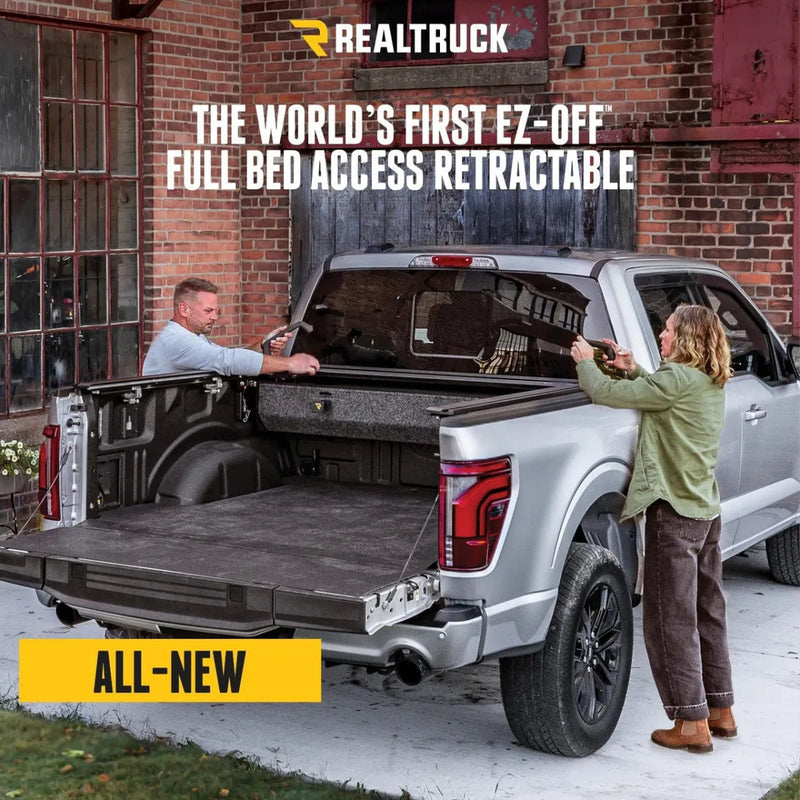 RetraxPRO EZ-OFF FRC-4000 Retractable Manual Tonneau Cover | Ford F-250 6'9" | 2023+