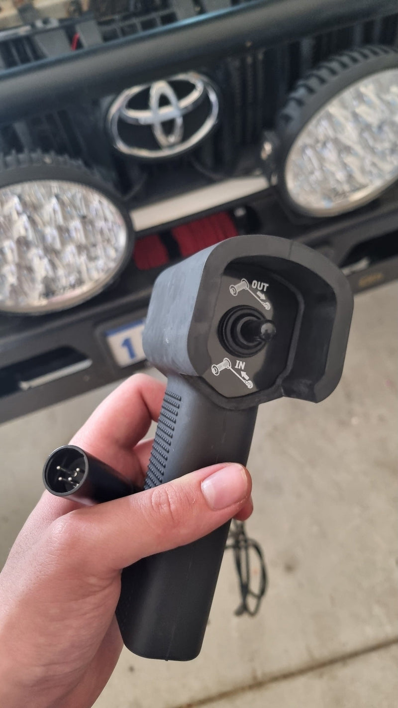 Runva Handheld Wired Premium Edition Winch Remote