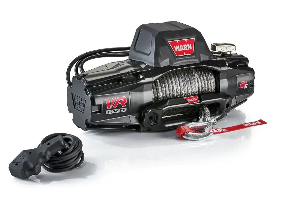 Warn VR Evo 8-S winch with synthetic rope and wired remote