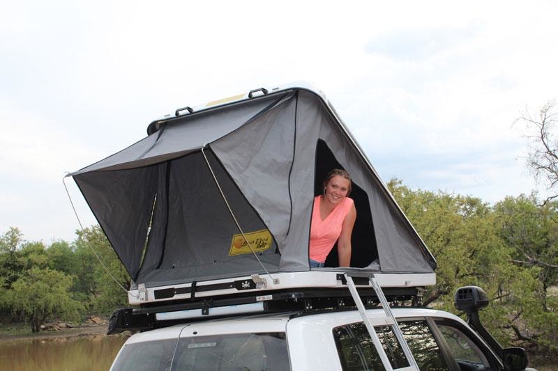 Eezi-Awn Dart Hard Shell 4x4 Roof Top Tent - Rooftop Tent
